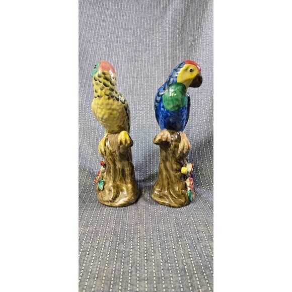 Vintage Majolica Parrot Figurine - Picture 5 of 9